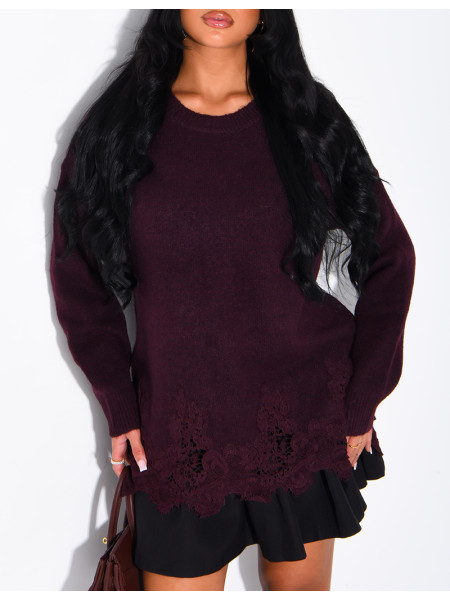 Oversized woollen jumper with lace trims