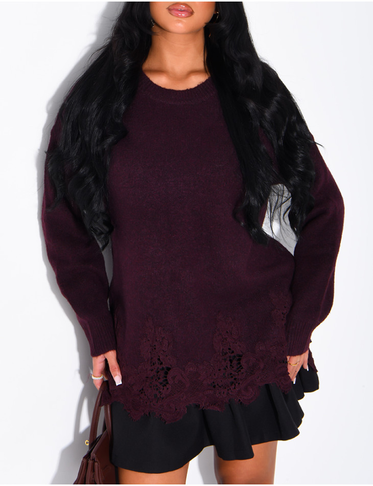 Oversized woollen jumper with lace trims