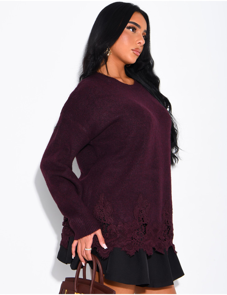 Oversized woollen jumper with lace trims