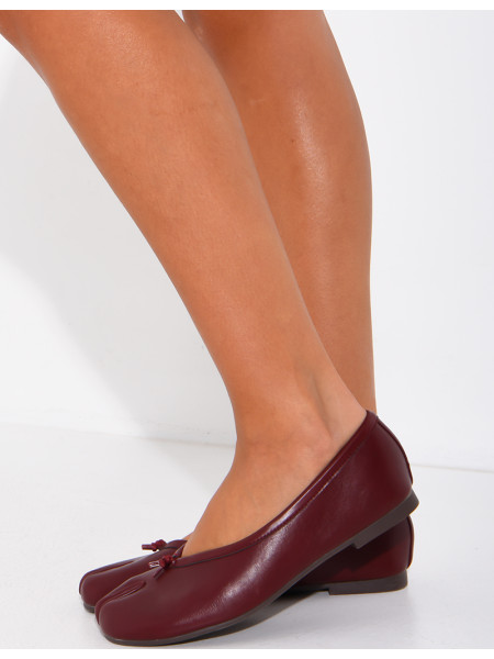 Ballerines en similicuir fendues