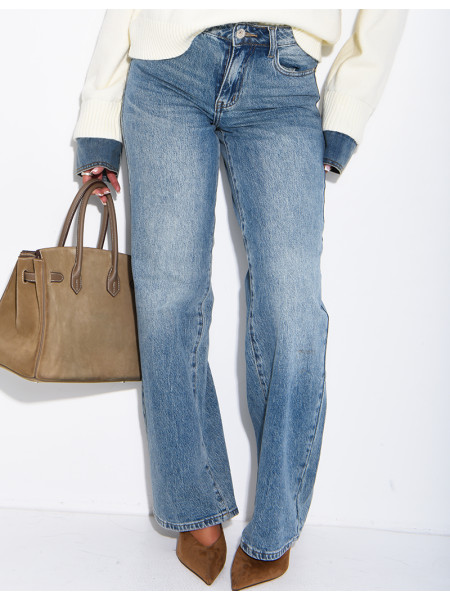 Wide-leg jeans with embroidered wing-shaped sequins