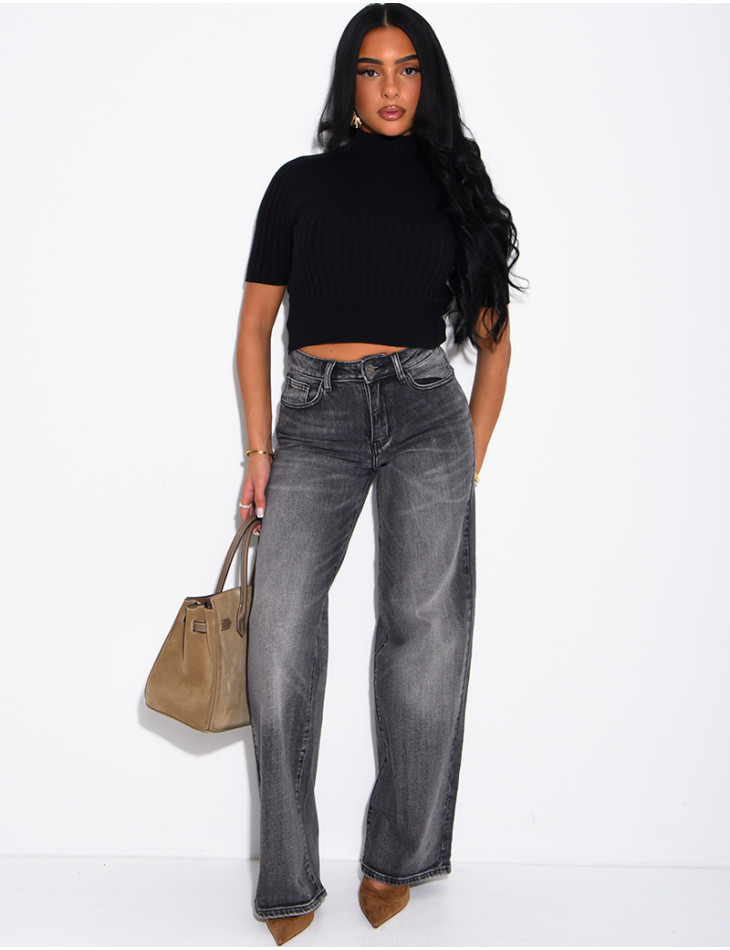 Wide-leg jeans with embroidered wing-shaped sequins