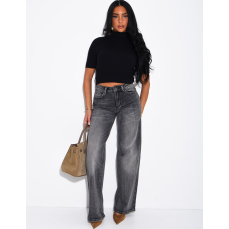 Wide-leg jeans with embroidered wing-shaped sequins