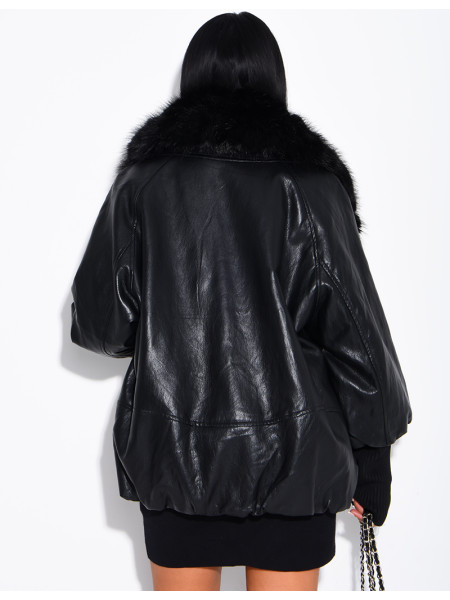Veste mi-longue en similicuir à fausse fourrure