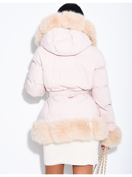 Doudoune mi-longue matelassée à capuche fourrée