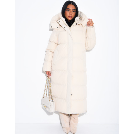 Lange Daunenjacke mit Kapuze