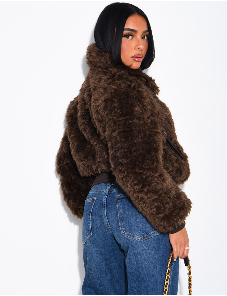 Veste en fausse fourrure effet bouclée