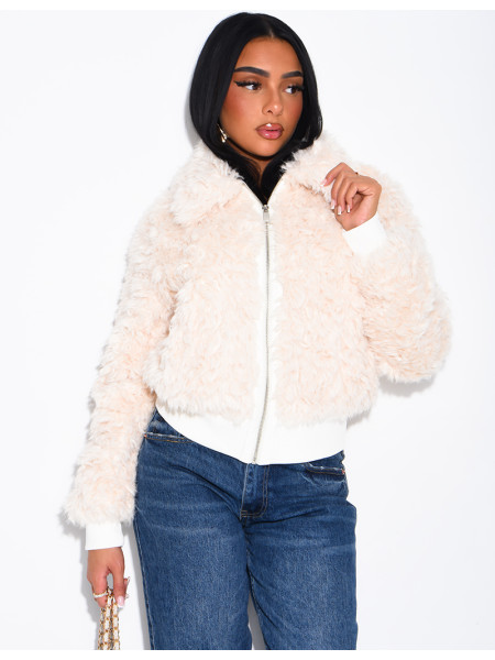 Jacke aus Kunstfell mit Lockenoptik