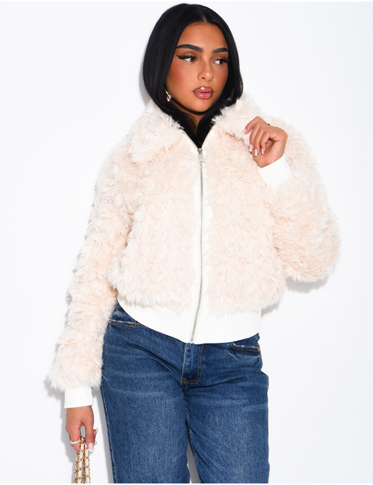 Jacke aus Kunstfell mit Lockenoptik