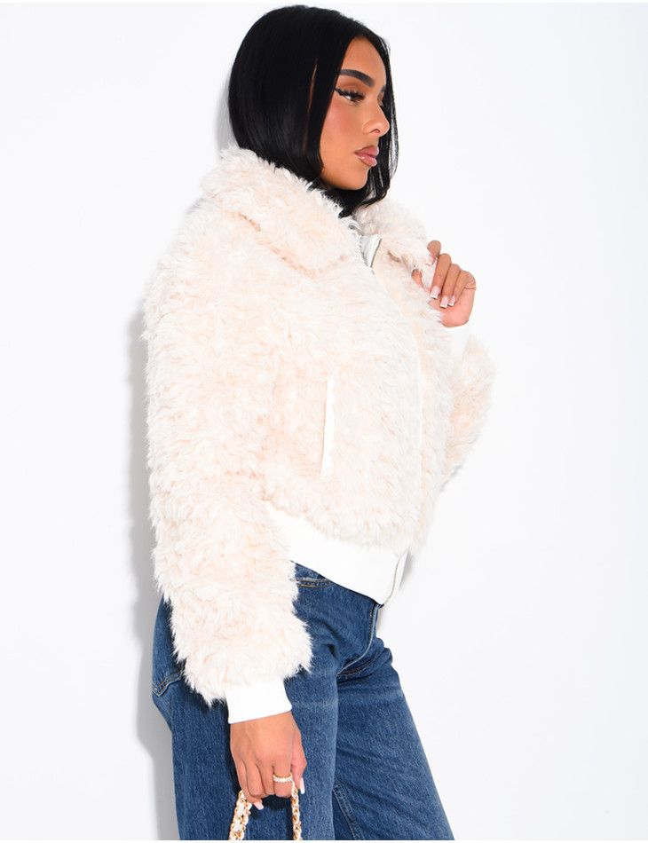 Jacke aus Kunstfell mit Lockenoptik