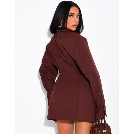 Fitted blazer with shoulder pads