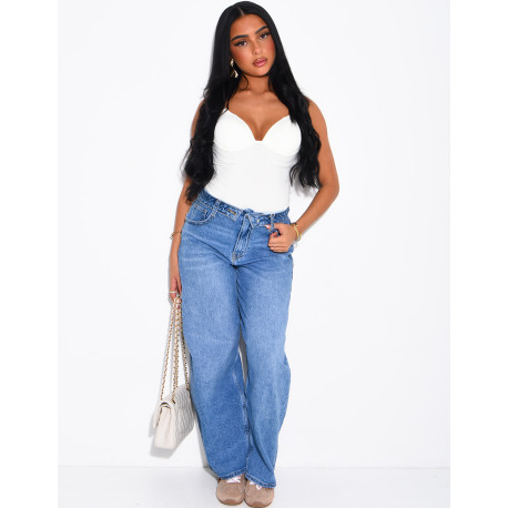 Jeans barrel bleu délavé à revers à la taille