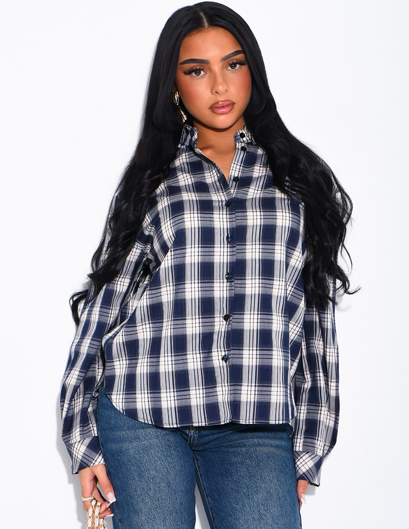 Loose-fitting checked shirt