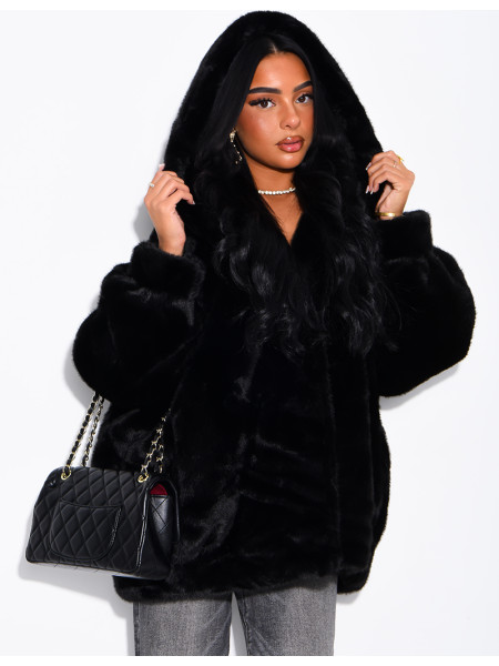 Oversize-Jacke aus Kunstfell mit Kapuze