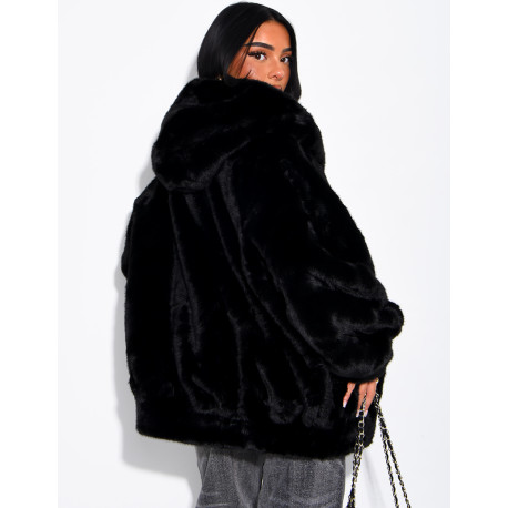 Oversize-Jacke aus Kunstfell mit Kapuze