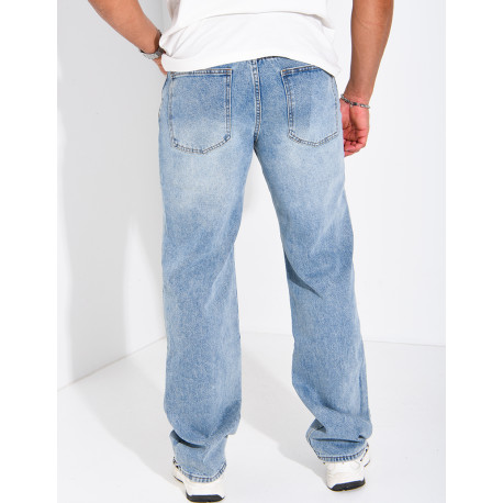 Straight-leg jeans