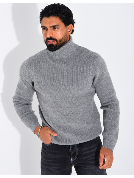 Pull col roulé