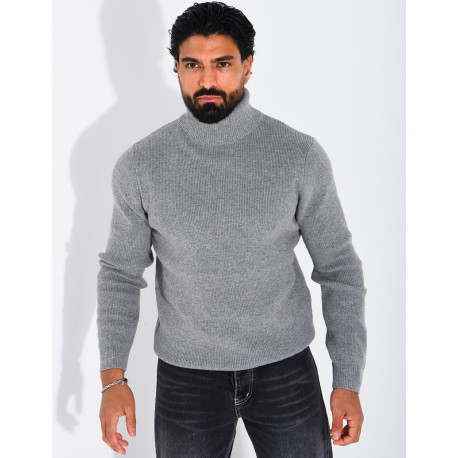 Pull col roulé