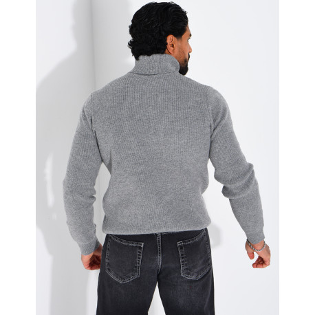 Pull col roulé